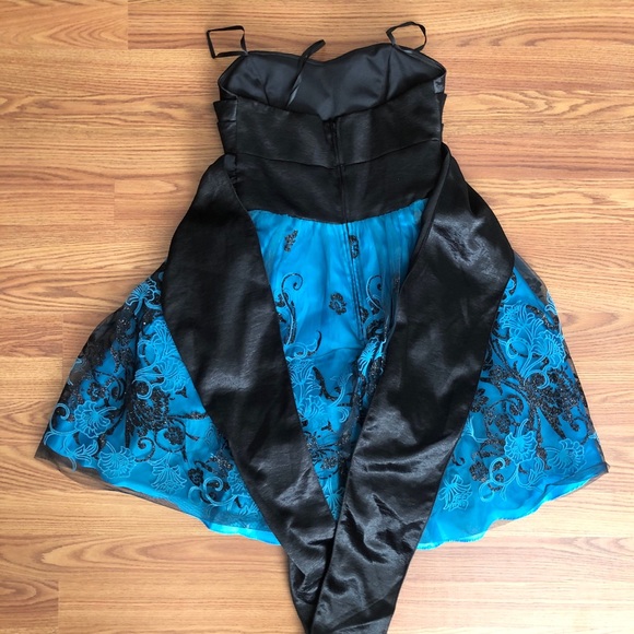 🔵 Dark Teal Strapless Dress with Decorative Lace - Picture 2 of 2